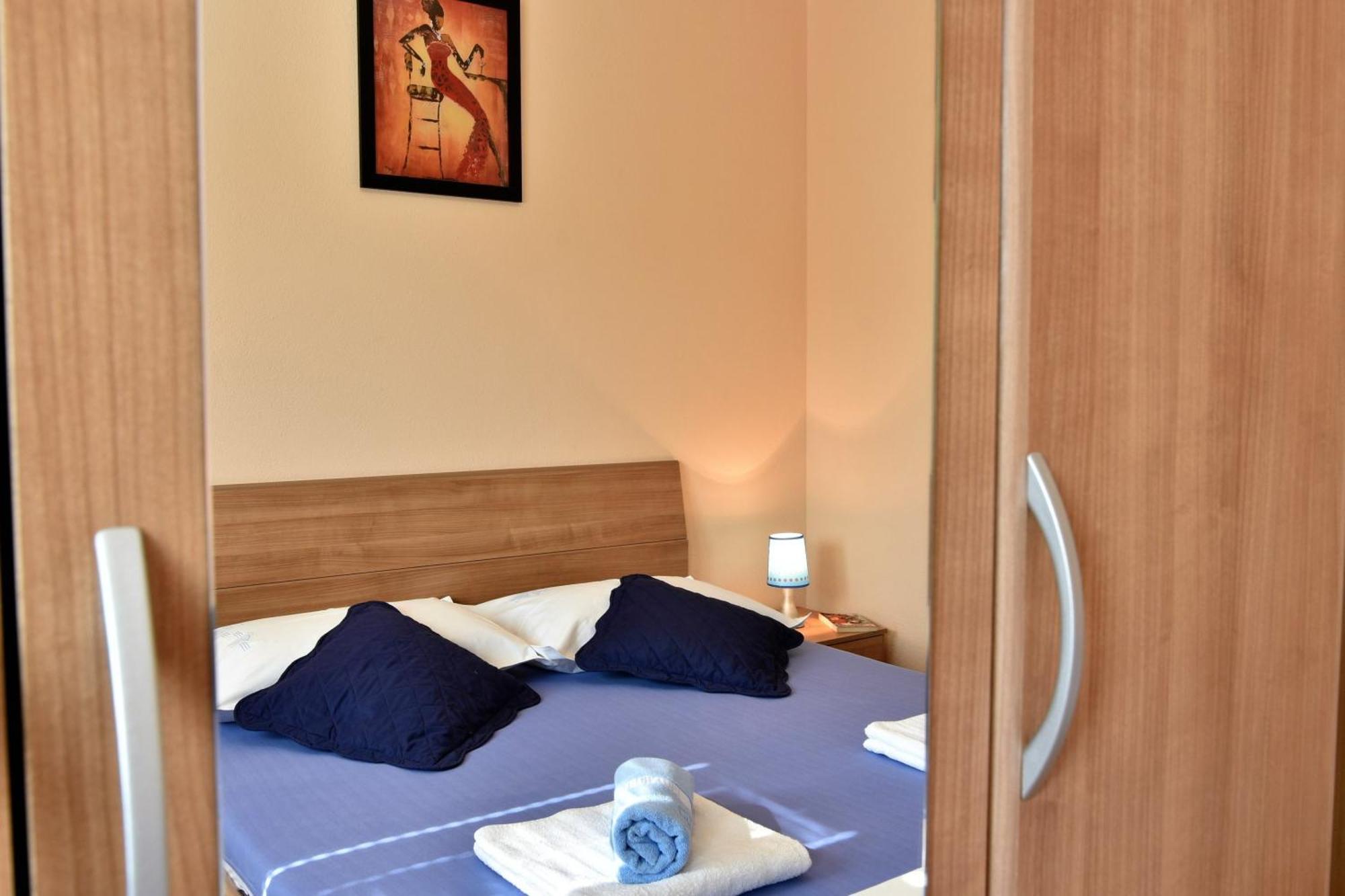 Apartmani Natasa Nino Jezera, Murter Phòng bức ảnh